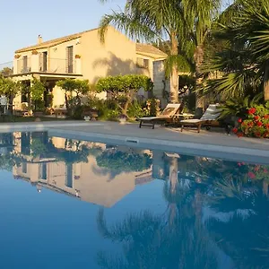 Baglio Sant'andrea Bed & Breakfast